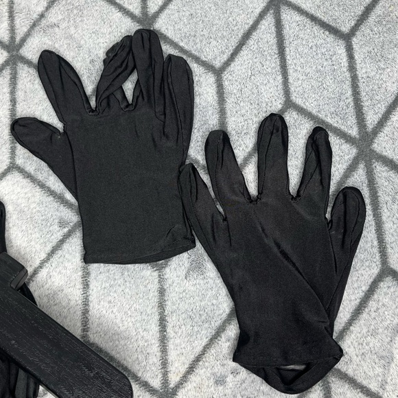 Adult Skeleton Cape Cloak Halloween Costume - Picture 3 of 3